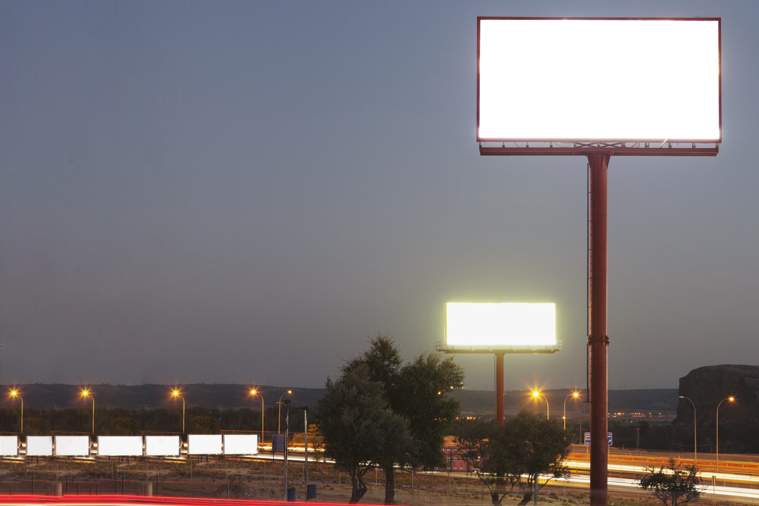  Time Switches for Outdoor Signage: Managing Challenges and Uncovering Solutions